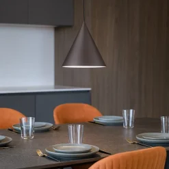 Lampadari Cucina-Selezionato da Mazzolaluce Lampadario a sospensione marrone scuro cono 33 cm di metallo per cucina