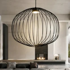 Lampadari Moderni-Selezionato da Mazzolaluce Lampadario a sospensione sfera gabbia di metallo nero per soggiorno moderno