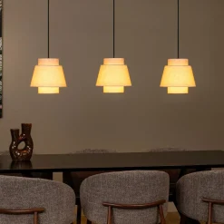 Lampadari Moderni-Selezionato da Mazzolaluce Lampadario a 3 sospensioni con paralumi in tessuto beige
