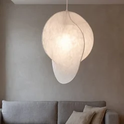 Lampadari Moderni-Selezionato da Mazzolaluce Lampadario bianco design moderno in seta di gelso 50cm