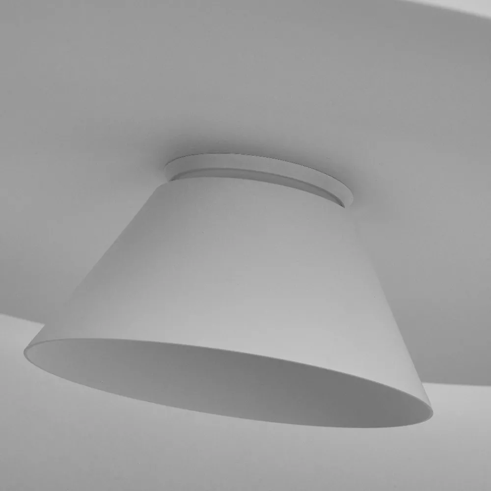 Lampadari Cucina-Selezionato da Mazzolaluce Lampadario bianco design per tavolo sala da pranzo cucina moderna