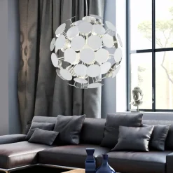 Lampadari Moderni-Selezionato da Mazzolaluce Lampadario bianco sfera per soggiorno moderno