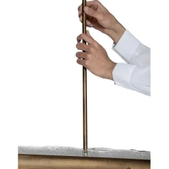 Lampadari Moderni-Selezionato da Mazzolaluce Lampadario bilancere design per soggiorno vetro ottone anticato