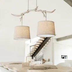 Lampadari Moderni-Selezionato da Mazzolaluce Lampadario bilancere ramo di legno per soggiorno
