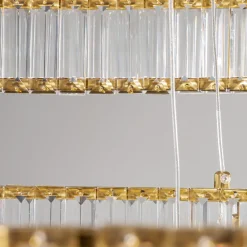 Lampadari Moderni-Selezionato da Mazzolaluce Lampadario cerchi di cristallo per salone stile contemporaneo