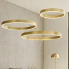 Lampadari Moderni-Selezionato da Mazzolaluce Lampadario 3 cerchi moderni oro led 181w 3000k per soggiorno