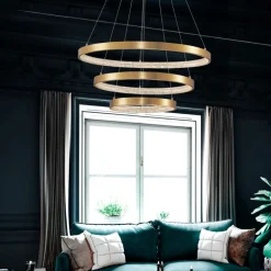 Lampadari Moderni-Selezionato da Mazzolaluce Lampadario 3 cerchi oro led per salone stile contemporaneo
