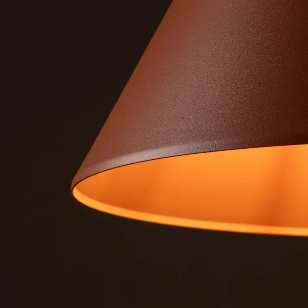 Lampadari Cucina-Selezionato da Mazzolaluce Lampadario colore mattone 50 cm cono di metallo per cucina