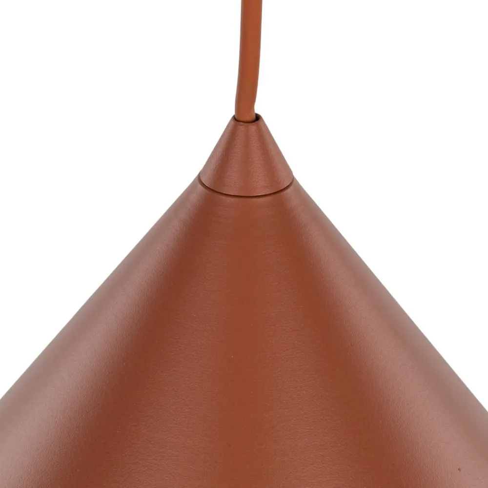 Lampadari Cucina-Selezionato da Mazzolaluce Lampadario colore mattone 50 cm cono di metallo per cucina