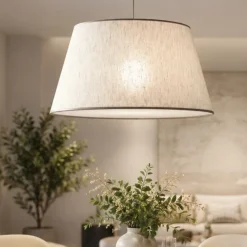 Lampadari Moderni-Selezionato da Mazzolaluce Lampadario cono a sospensione in tessuto beige