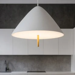 Lampadari Cucina-Selezionato da Mazzolaluce Lampadario cono bianco led 17w 3000k per tavolo cucina moderna