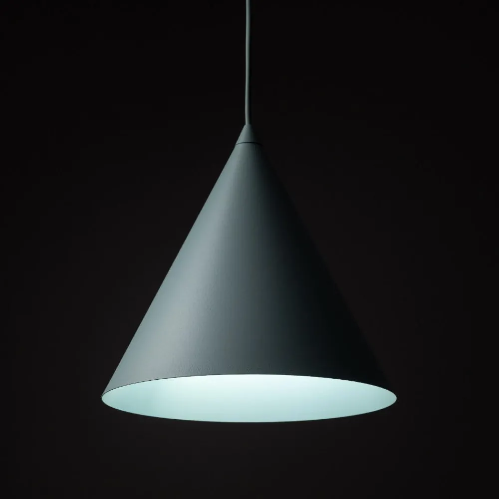 Lampadari Cucina-Selezionato da Mazzolaluce Lampadario cono colore menta per cucina moderna