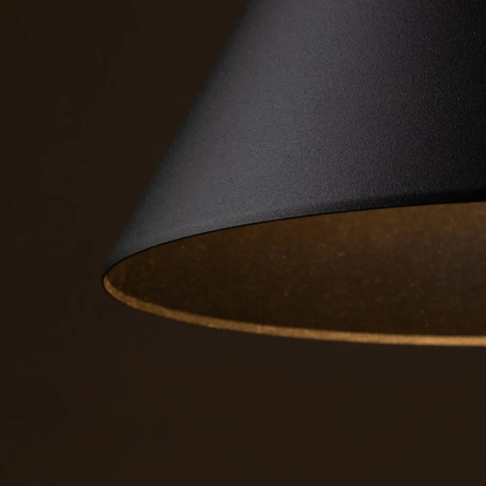 Lampadari Cucina-Selezionato da Mazzolaluce Lampadario cono di metallo nero 50 cm per cucina