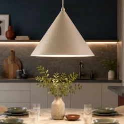 Lampadari Cucina-Selezionato da Mazzolaluce Lampadario cono di metallo sabbia 50 cm per cucina