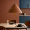 Lampadari Cucina-Selezionato da Mazzolaluce Lampadario cono effetto legno led 17w 3000k per cucina