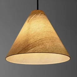 Lampade A Sospensione-Selezionato da Mazzolaluce Lampadario cono in legno per sala da pranzo marrone