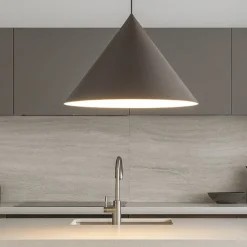 Lampadari Cucina-Selezionato da Mazzolaluce Lampadario cono marrone 50 cm per tavolo sala da pranzo