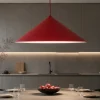 Lampadari Cucina-Selezionato da Mazzolaluce Lampadario cono rosso a sospensione 50 cm per tavolo da cucina moderna