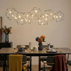 Lampadari Moderni-Selezionato da Mazzolaluce Lampadario costellazione nero design moderno per soggiorno