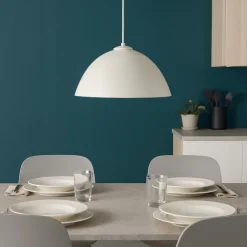 Lampadari Cucina-Selezionato da Mazzolaluce Lampadario cupola beige 34cm per cucina moderna