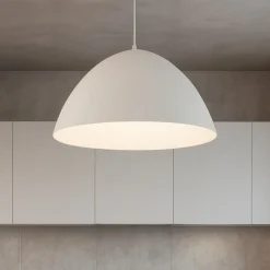 Lampadari Cucina-Selezionato da Mazzolaluce Lampadario cupola di metallo beige 50cm