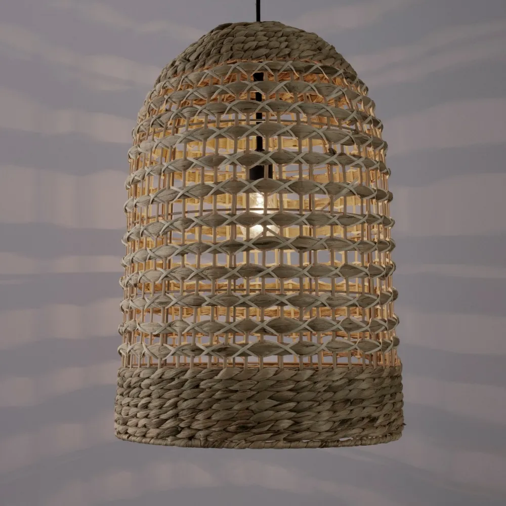 Lampadari Moderni-Selezionato da Mazzolaluce Lampadario cupola di rattan e giacinto essiccato per soggiorno