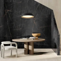 Lampadari Cucina-Selezionato da Mazzolaluce Lampadario cupola nero effetto legno per cucina moderna