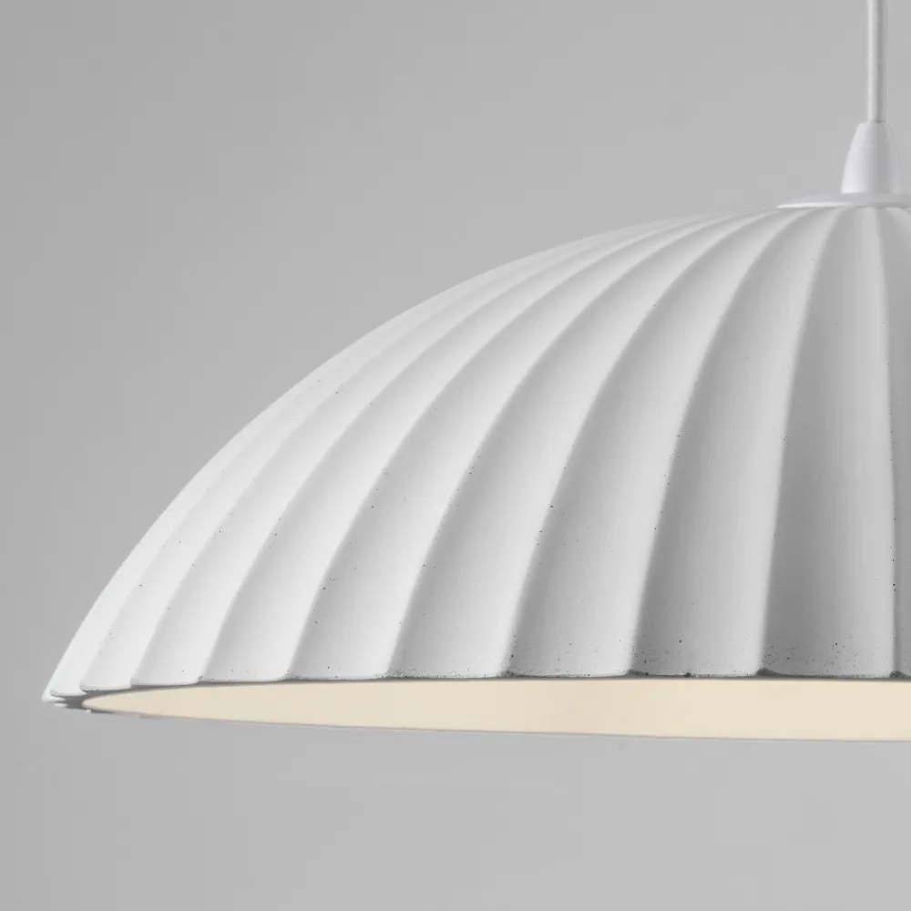 Lampadari Cucina-Selezionato da Mazzolaluce Lampadario da cucina bianco design moderno in cemento