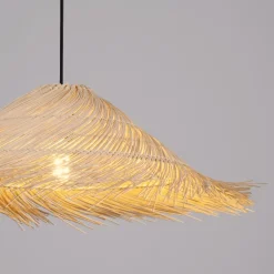 Lampadari Cucina-Selezionato da Mazzolaluce Lampadario da cucina in rattan design rustico