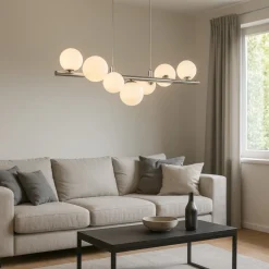 Lampadari Moderni-Selezionato da Mazzolaluce Lampadario design cromato sfere vetro bianco per soggiorno moderno