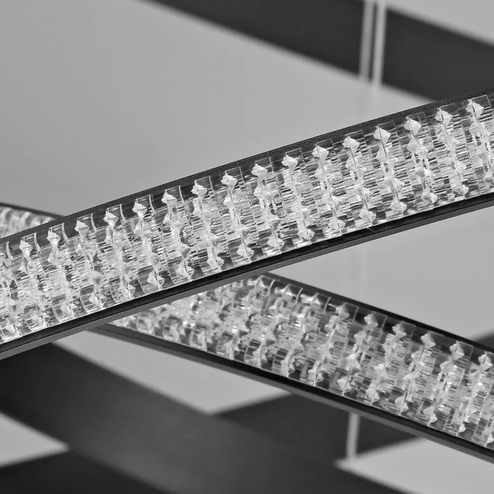 Lampadari Moderni-Selezionato da Mazzolaluce Lampadario design moderno cerchi nero led per salone