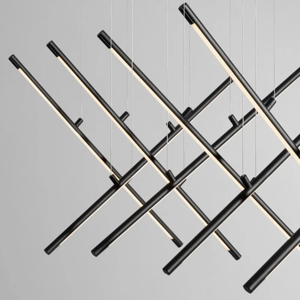 Lampadari Moderni-Selezionato da Mazzolaluce Lampadario design moderno minimalista nero led 60w 3000k