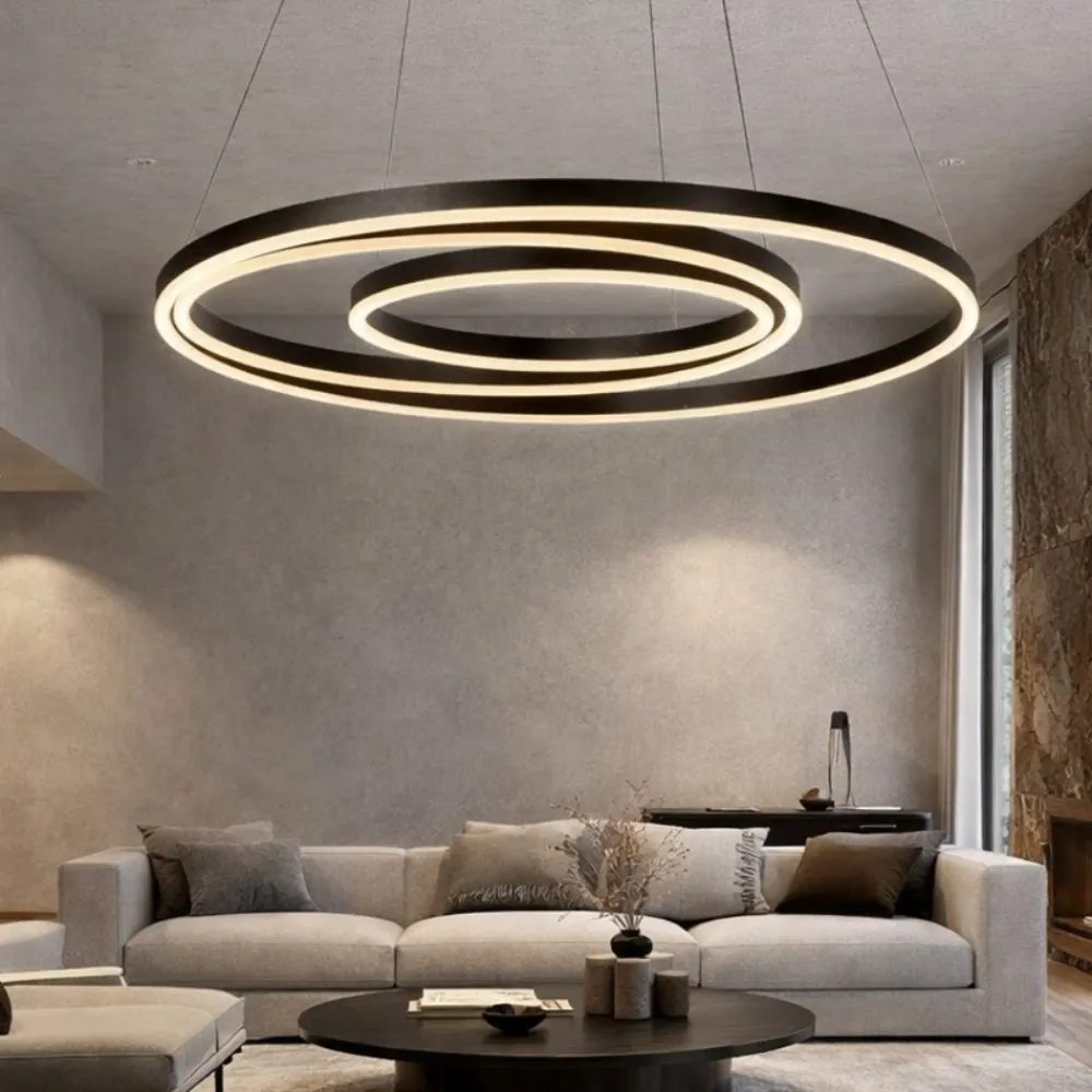 Lampadari Moderni-Selezionato da Mazzolaluce Lampadario design nero a sospensione per sala da pranzo moderna