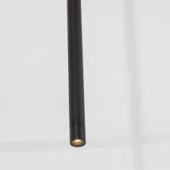 Lampadari Moderni-Selezionato da Mazzolaluce Lampadario design nero per tavolo soggiorno moderno