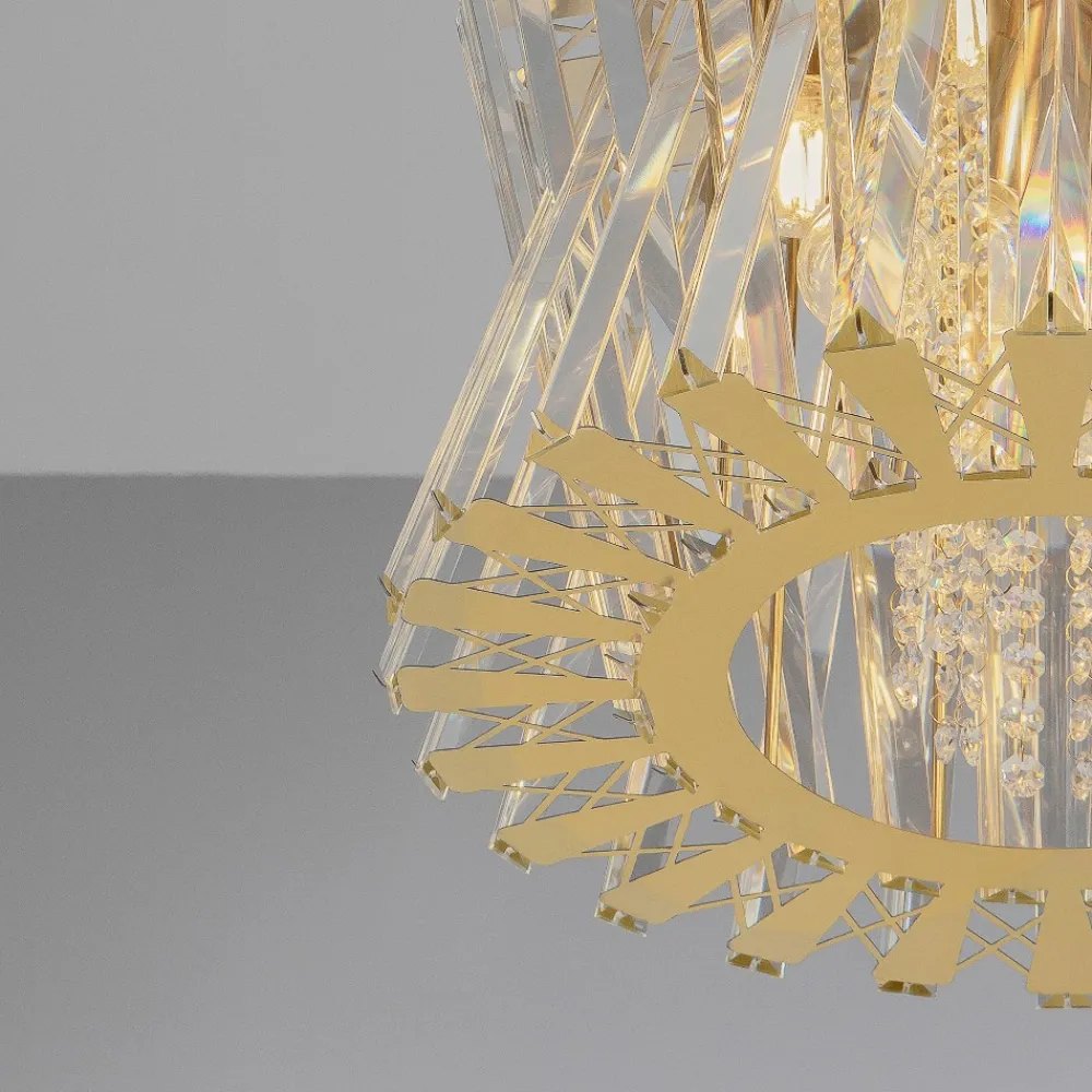 Lampadari Moderni-Selezionato da Mazzolaluce Lampadario design oro satinato rotondo con cristalli elegante