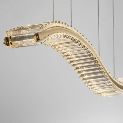 Lampadari Moderni-Selezionato da Mazzolaluce Lampadario di cristallo oro per soggiorno contemporaneo