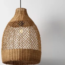 Lampadari Moderni-Selezionato da Mazzolaluce Lampadario di rattan miele intrecciato per sala da pranzo