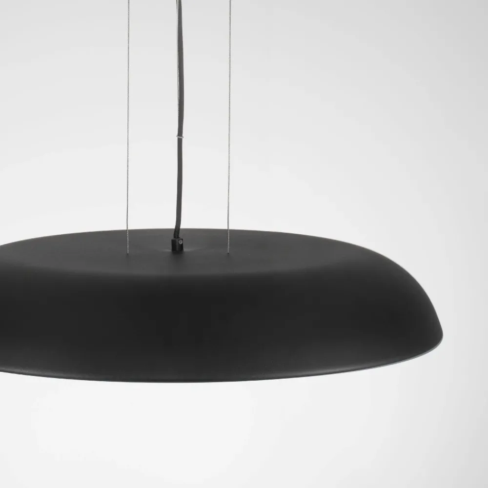 Lampadari Cucina-Selezionato da Mazzolaluce Lampadario disco nero a sospensione led 44w 3000k per sala da pranzo