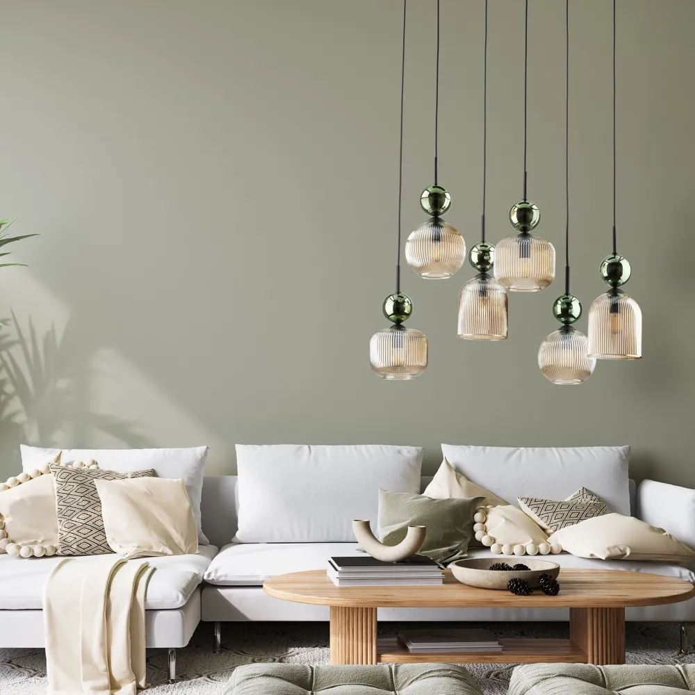 Lampadari Moderni-Selezionato da Mazzolaluce lampadario elegante per soggiorno sfere in vetro verde