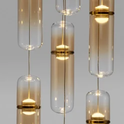 Lampadari Moderni-Selezionato da Mazzolaluce Lampadario elegante per soggiorno moderno capsule in vetro ambra led biemissione