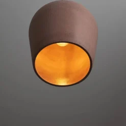 Lampadari Moderni-Selezionato da Mazzolaluce Lampadario in cemento arenaria rosso per esterno ip55 29cm