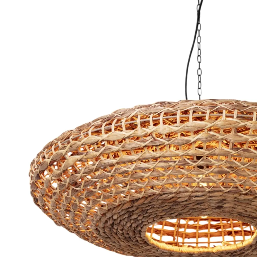 Lampadari Moderni-Selezionato da Mazzolaluce Lampadario in rattan e giacinto per soggiorno salotto
