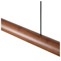 Lampadari Moderni-Selezionato da Mazzolaluce Lampadario japandi a sospensione in legno per sala da pranzo
