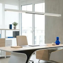 Lampadari Moderni-Selezionato da Mazzolaluce Lampadario led bianco saliscendi con sensore dimmerper tavolo ufficio