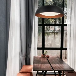 Lampadari Cucina-Selezionato da Mazzolaluce Lampadario led cupola nero rame per tavolo da pranzo cucina