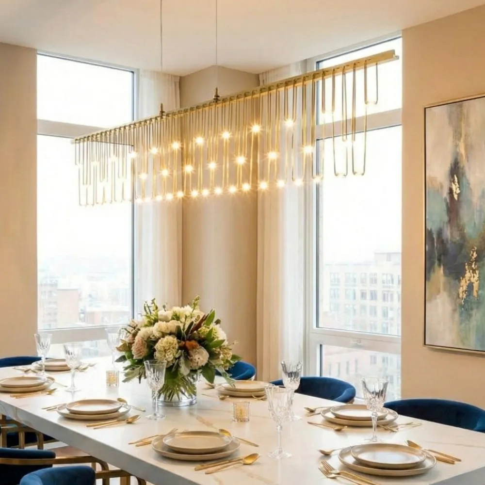 Lampadari Moderni-Selezionato da Mazzolaluce Lampadario led design moderno oro per salotto