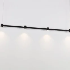 Lampadari Moderni-Selezionato da Mazzolaluce Lampadario led nera per moderna