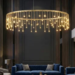 Lampadari Moderni-Selezionato da Mazzolaluce Lampadario led per salotto design moderno oro ramato