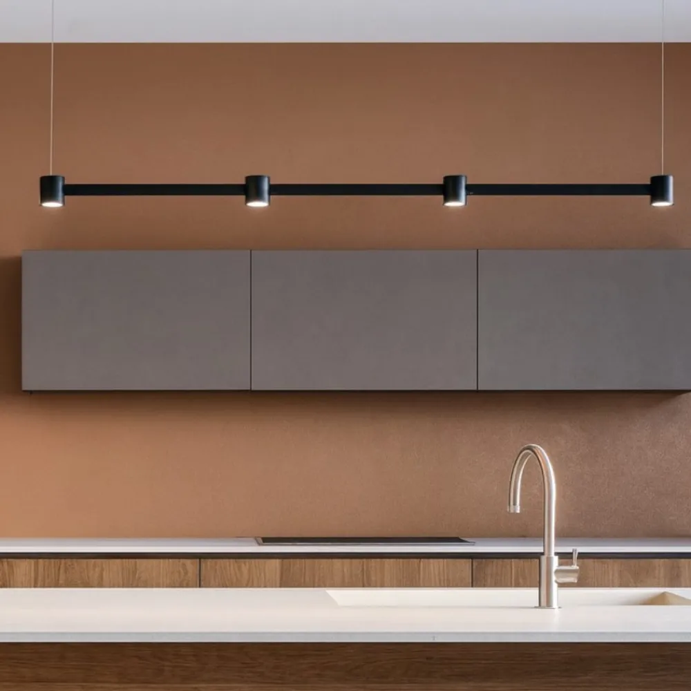 Lampadari Cucina-Selezionato da Mazzolaluce Lampadario led 30w 3000k nero barra orizzontale per cucina