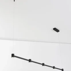 Lampadari Cucina-Selezionato da Mazzolaluce Lampadario led 30w 3000k nero barra orizzontale per cucina